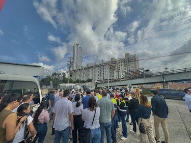 Metro adjudica contrato del EIA del teleférico de San Miguelito y extiende plazo de precalificación