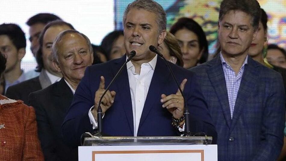 Presidente electo de Colombia anuncia ‘correcciones’ al pacto de paz con las FARC
