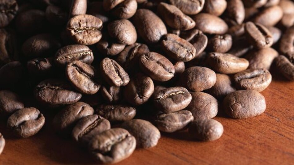 Caída internacional del precio del café frena envíos