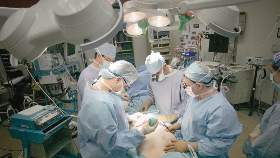 Solo personal idóneo debe hacer cirugías plásticas: Apcper