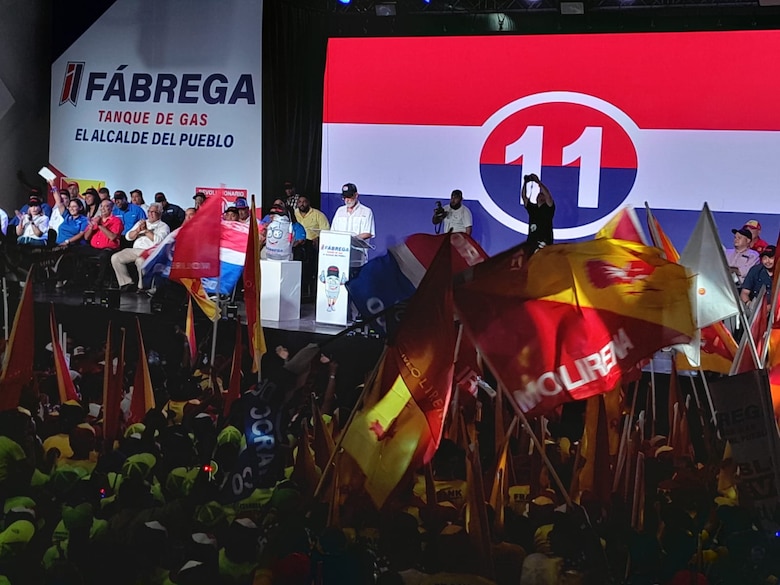 Fábrega cierra su campaña prometiendo aumento de planilla y salarios en la Alcaldía de Panamá