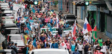 Medicamentos y educación se discuten al mismo tiempo