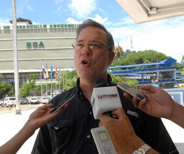 Fábrega reta a Velásquez y Herrera al polígrafo