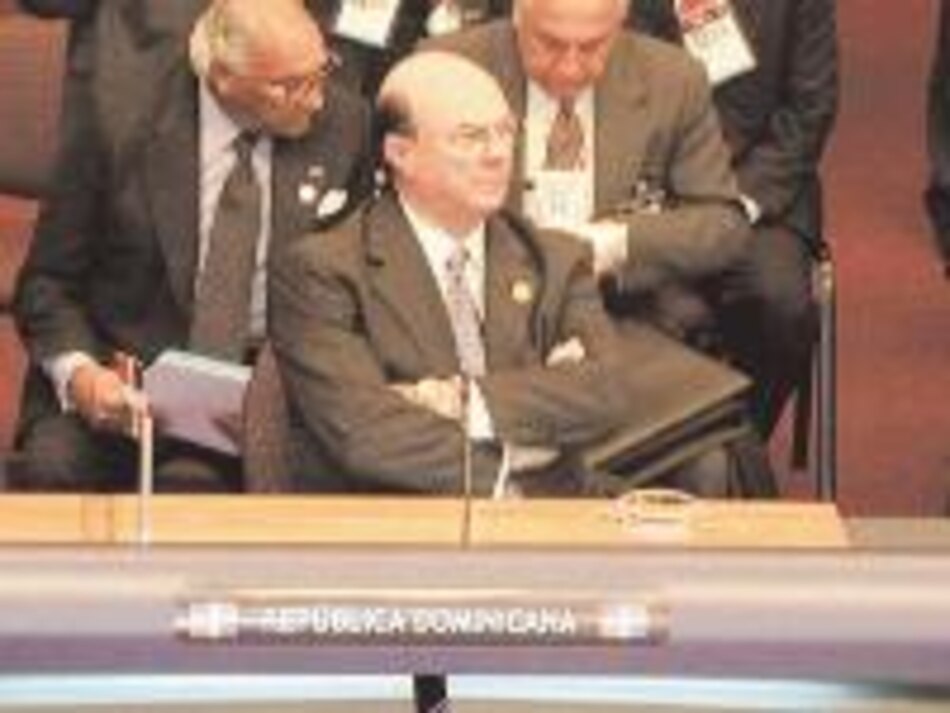 Rechazan huelga en R. Dominicana