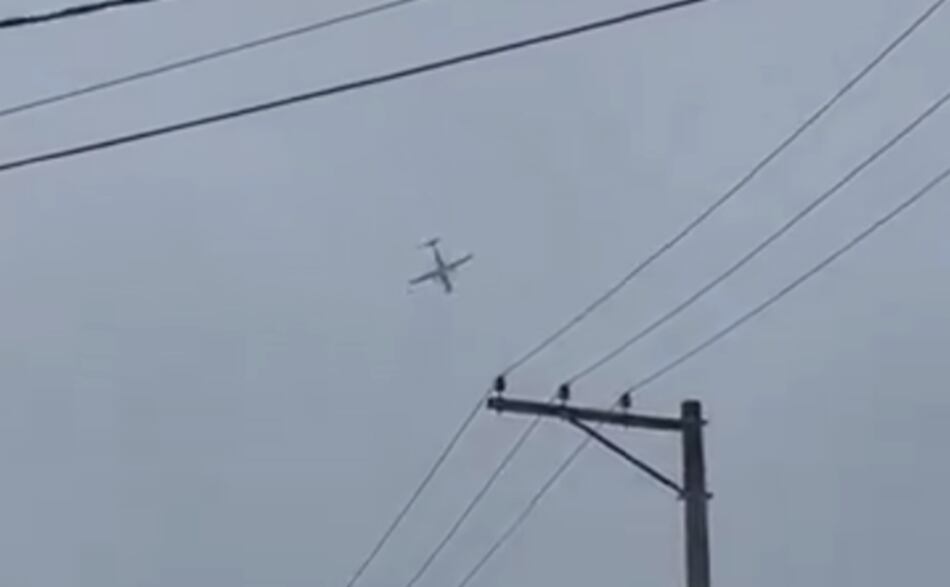 Cae un avión con capacidad para 70 pasajeros en Brasil