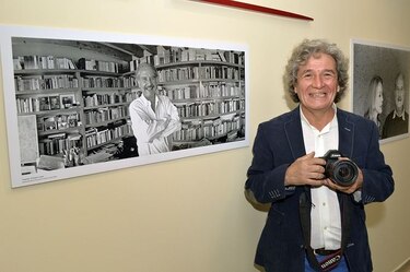 Rogelio Cuéllar, amigo de Carlos Fuentes exhibe sus fotos