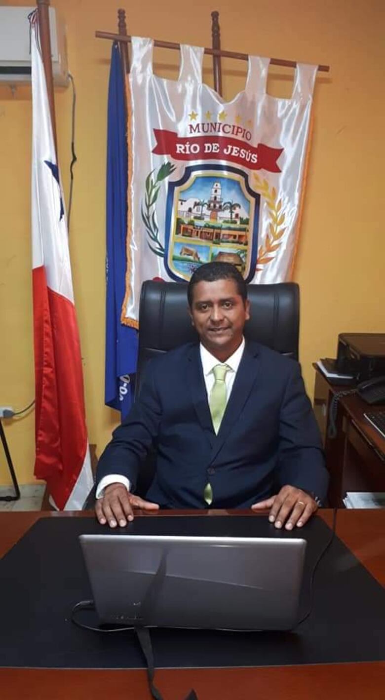 Lujo sin impuestos: en un año, diputados importaron 20 vehículos con exoneraciones por más de $208 mil