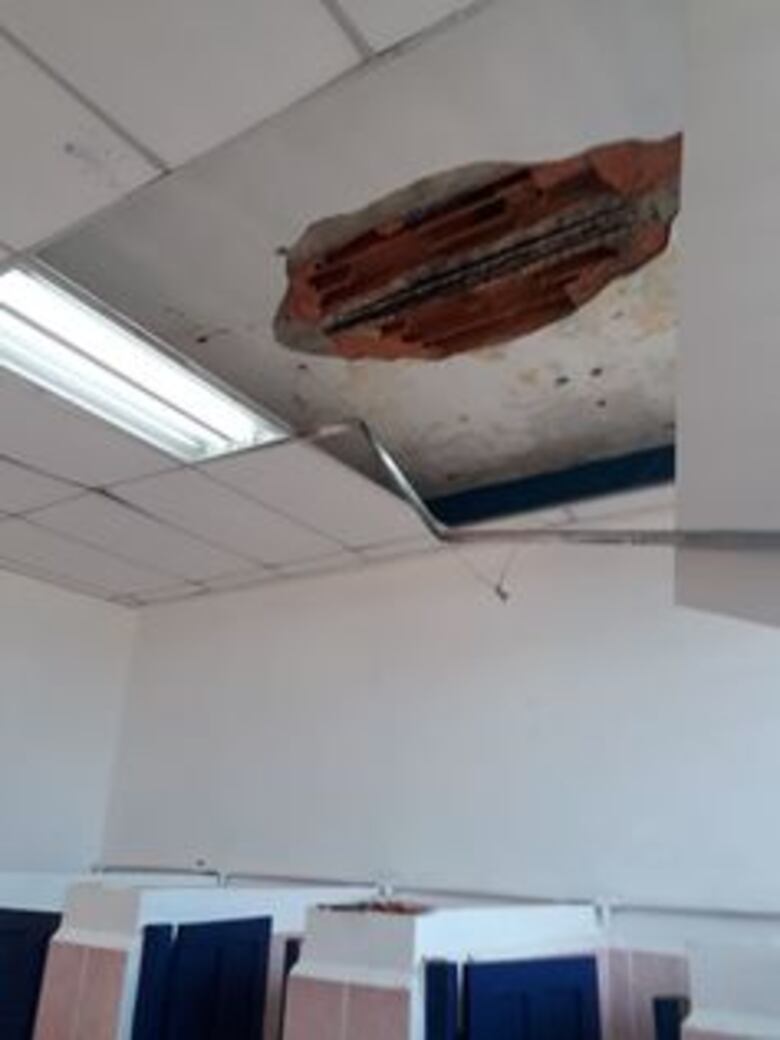 Docentes, preocupados por estado de la estructura del José Daniel Crespo