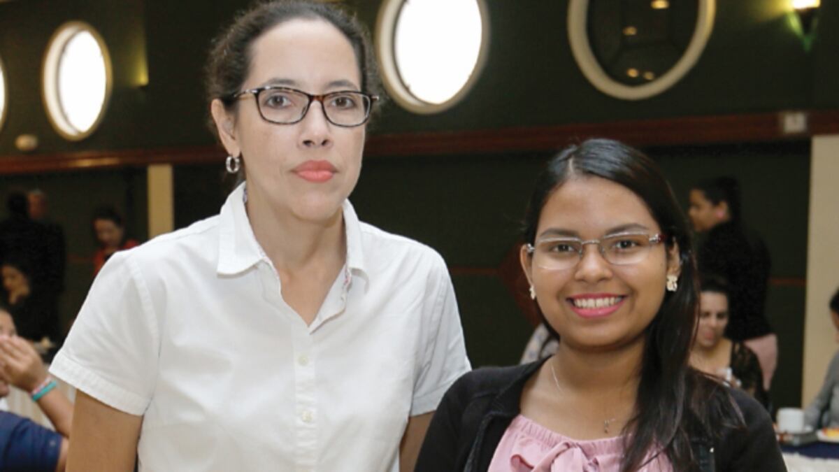 Deidamia Navarro y Yamileth Vielgo