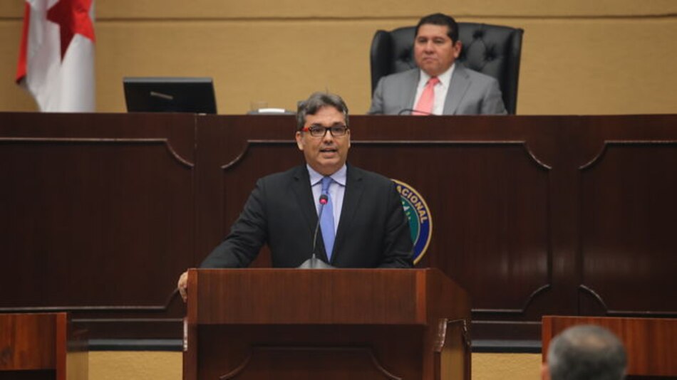 Alfredo Castillero Hoyos es el nuevo defensor del Pueblo
