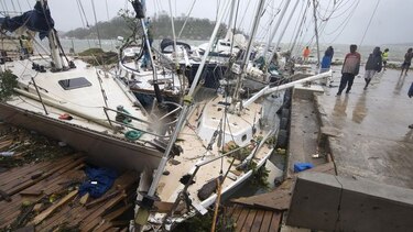 Ciclón Pam arrasa la isla de Vanuatu