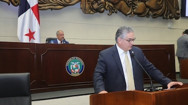 Carrera Administrativa: ¿Romperá la nueva reforma décadas de política y discrecionalidad?