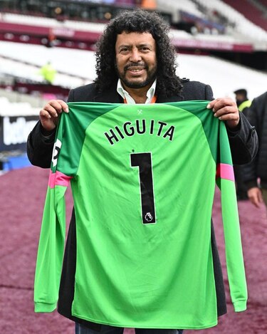 30 años del ‘escorpión’ del arquero colombiano René Higuita en Wembley, la jugada que hechizó a Inglaterra