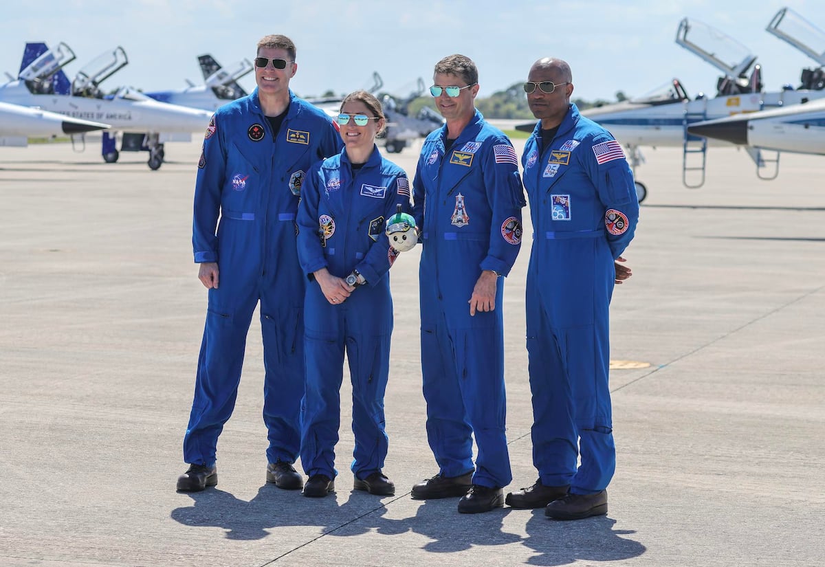 Artemis II, cerca de entrar en la órbita lunar tras completar la mitad de la misión