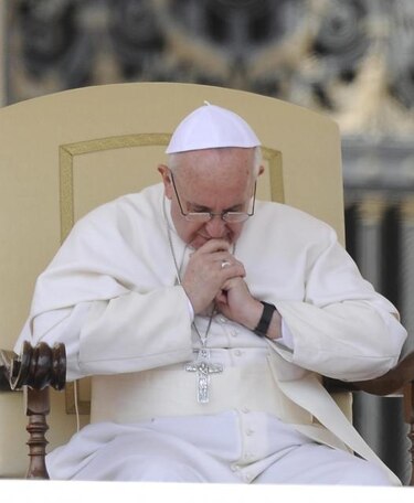 Papa Francisco, 'preocupado' por Venezuela, pide diálogo
