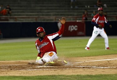 Chiriquí y Panamá Metro jugarán la final