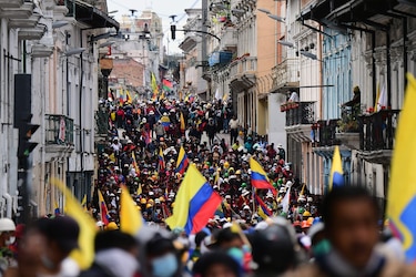 El fantasma de la ingobernabilidad acecha en un Ecuador sin liderazgo político