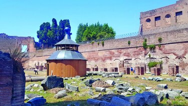 Entre las ruinas