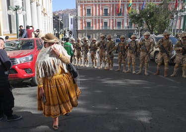 El Gobierno de Bolivia sofoca el intento de golpe de Estado