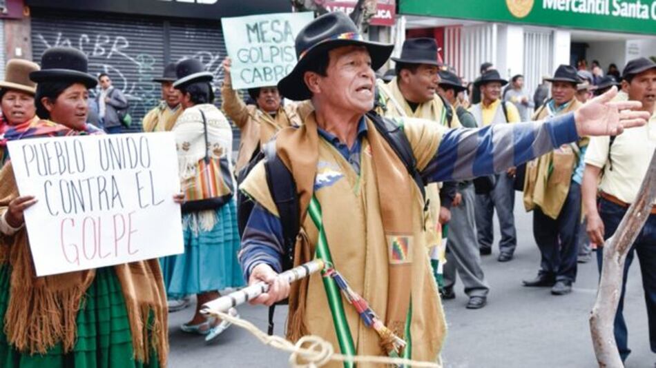 Escalan protestas en Bolivia por cuestionado triunfo electoral de Morales