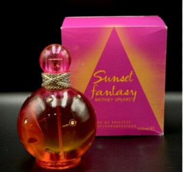 Minsa retira del mercado dos perfumes Britney Spears por ingrediente prohibido