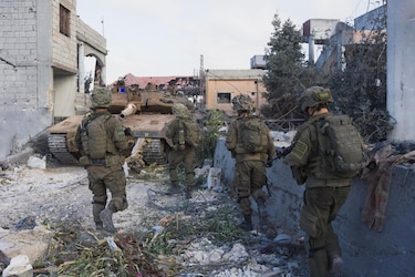 Israel dice haber destruido el centro de mando de Hizbulá en el sur del Líbano