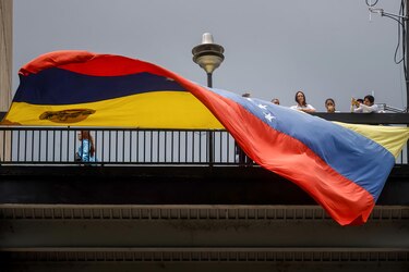 Expresidentes Fox, Moscoso, Quiroga y Rodríguez viajan a Venezuela