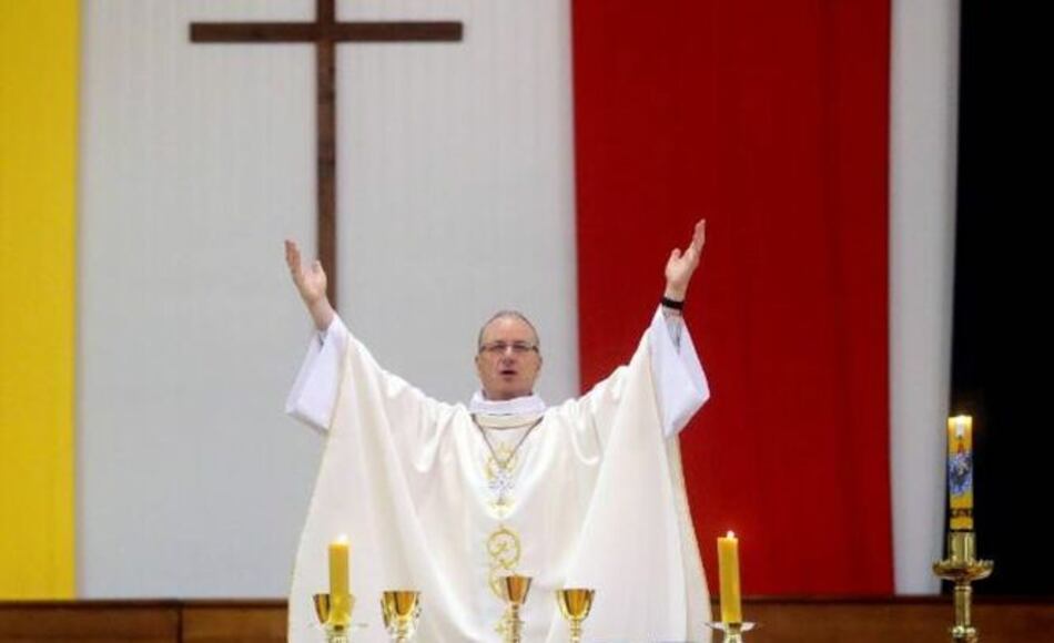 Obispo de Nueva Zelanda renuncia ante queja por conducta sexual