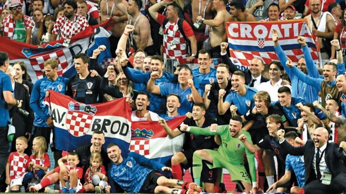 Croacia consigue pase a la final con fútbol y guapeza