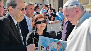 Trabajo realizado por estudiantes de la USMA fue presentado al papa Francisco