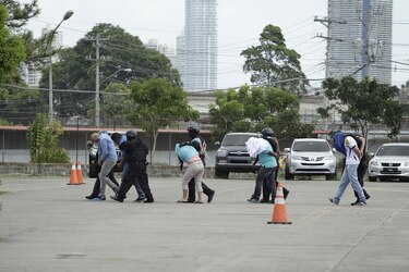 Cinco detenidos por secuestro de empresario; buscan colombiano implicado