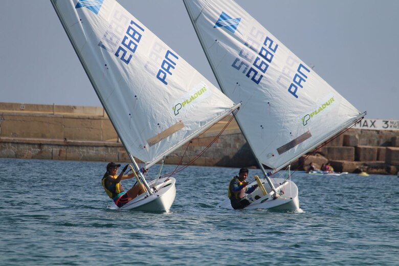 Guna panameño participa en Campeonato de Vela en Holanda