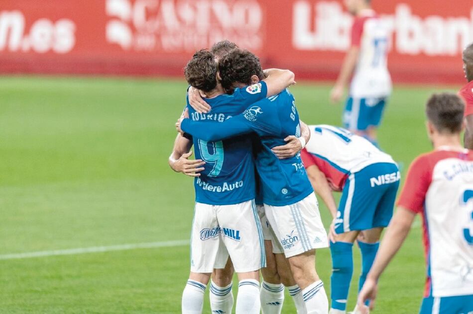 El Oviedo de Bárcenas no se rinde