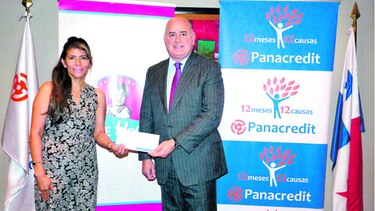 Panacredit entrega donación a Nutre Hogar