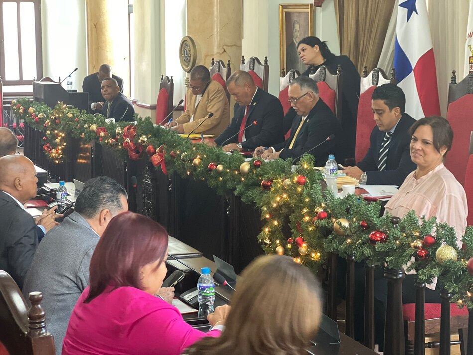 Consejo Municipal de Panamá aprueba presupuesto al alcalde Fábrega: $325.5 millones para 2024