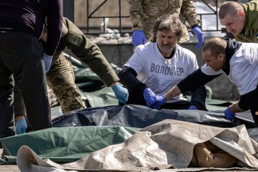 50 muertos en ataque ruso a estación de trenes de Ucrania