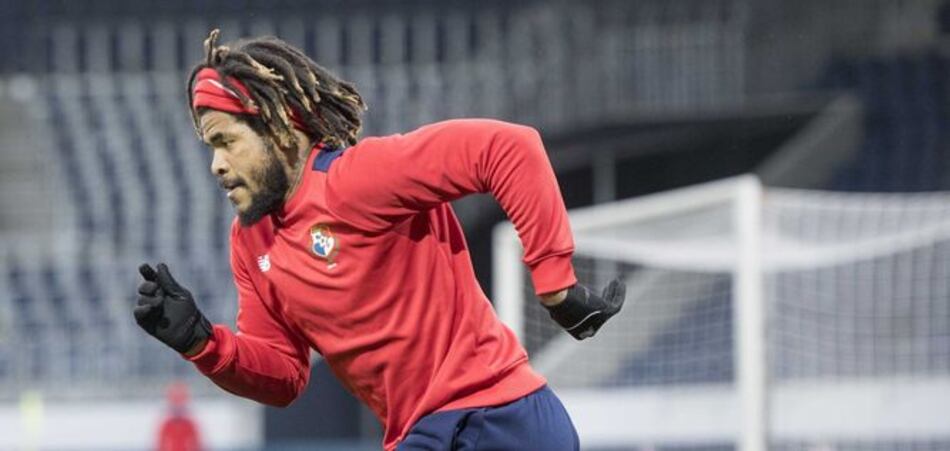 Román Torres habla del reto de Panamá en Rusia y piensa en grande