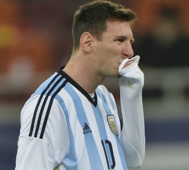 Vómitos de Messi, sin gravedad