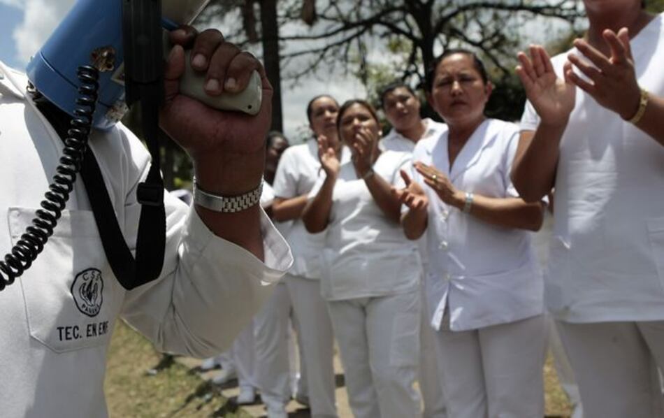 Autoridades de Salud y técnicos de enfermería logran acuerdo