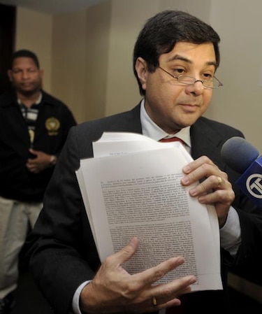 No hay ningún proceso de expulsión del Molirena contra el diputado Rosas
