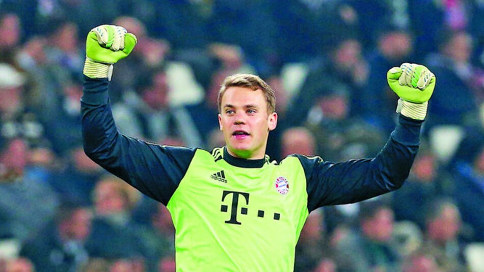 Manuel Neur sale lesionado en práctica del Bayern Múnich