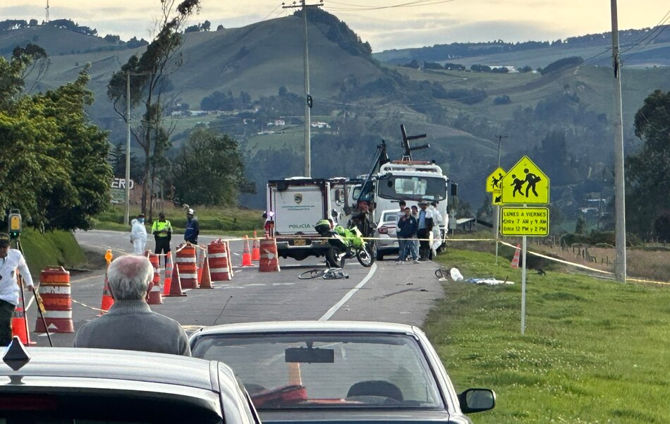 Muere el ciclista colombiano Germán Chaves arrollado por un camión mientras entrenaba