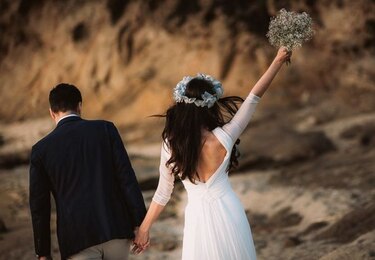 Prohíben celebrar eucaristías, bautismos y matrimonios en casas particulares y hoteles