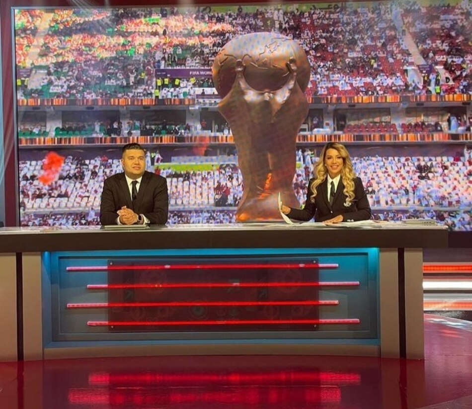 Nicolle Ferguson rompe esquemas al ser la primera mujer en narrar en un mundial de fútbol