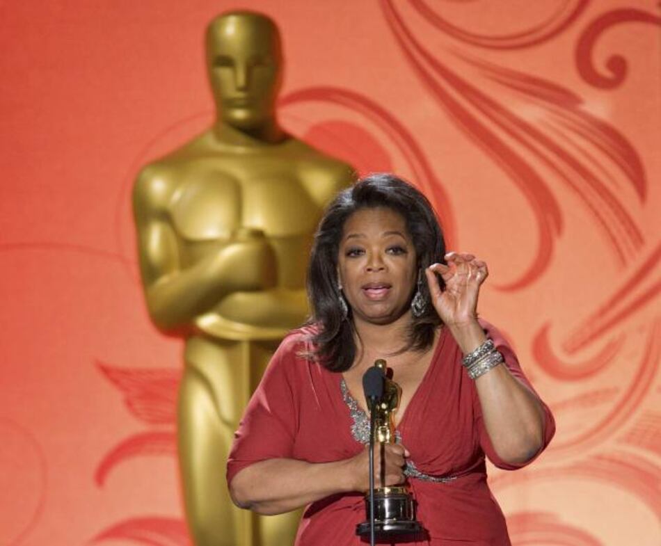La Academia de Hollywood homenajea la labor humanitaria de Oprah