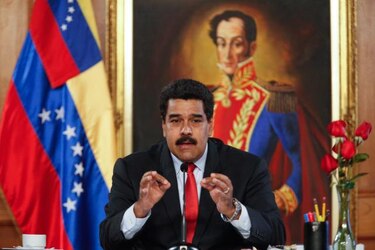 Presidente Maduro reestructura gabinete venezolano en 'nueva etapa de la revolución'