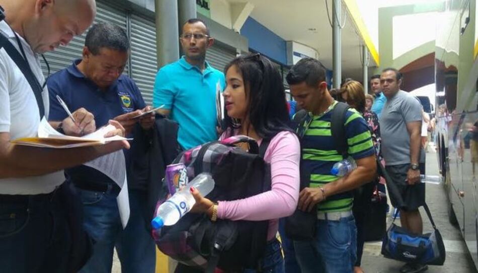 Se inicia el traslado de cubanos a Panamá