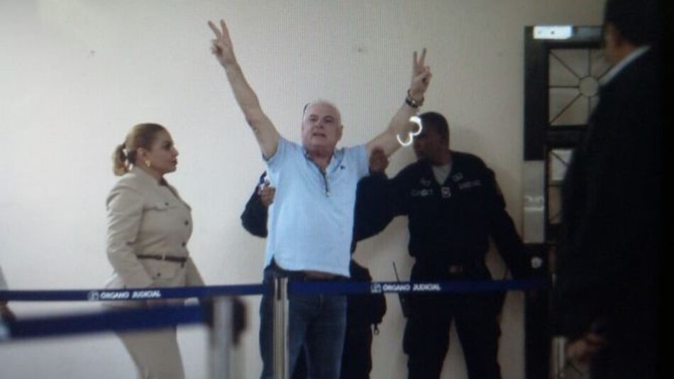 Ricardo Martinelli continuará detenido provisionalmente