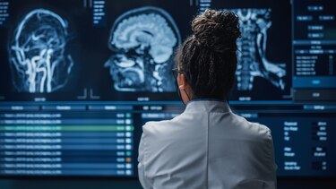 ¿Puede la estimulación tecnológica mejorar el funcionamiento de nuestro cerebro?