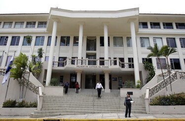 Corte Suprema de Justicia se inhibe en casos de diputados